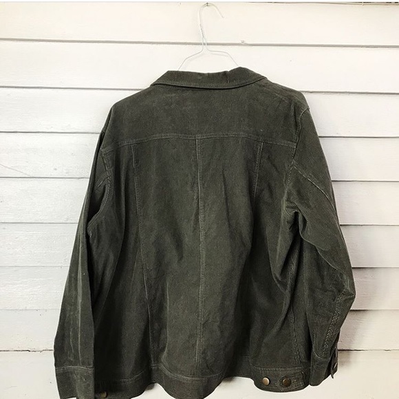 ❌SOLD❌ CORDUROY GREEN JACKET - Picture 5 of 6